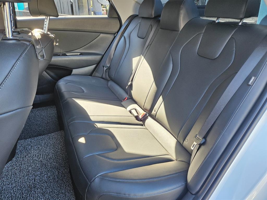 HYUNDAI Avante 2026 Blanco - Importación desde Corea - HF Imports Iquique - Foto 16