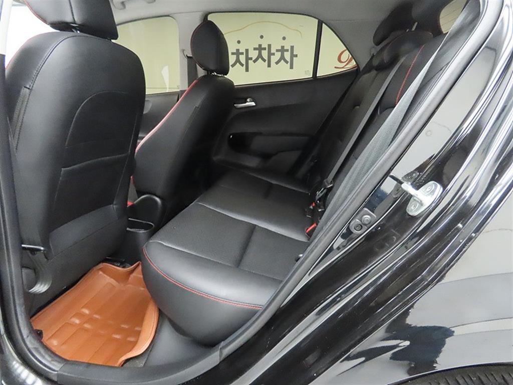 KIA Morning - Vista 6