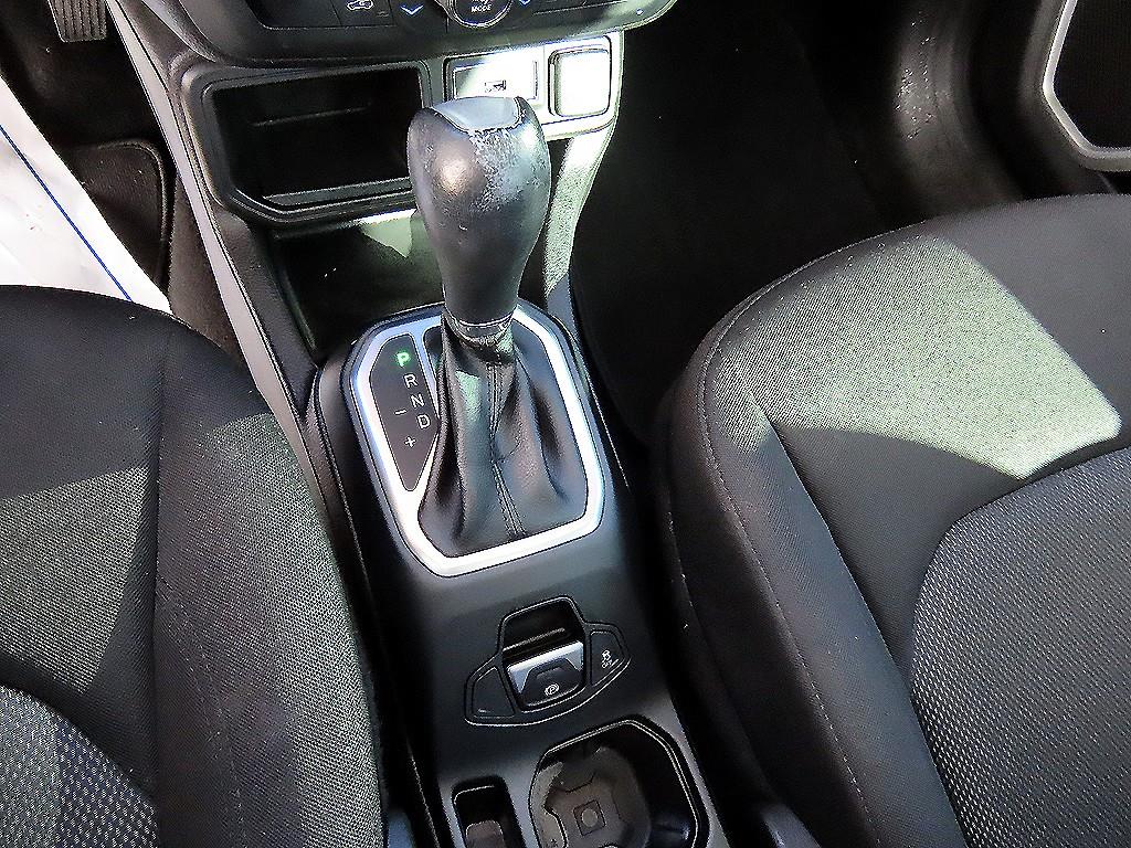 Jeep Renegade 2019 Negro - Importación desde Corea - HF Imports Iquique - Foto 10