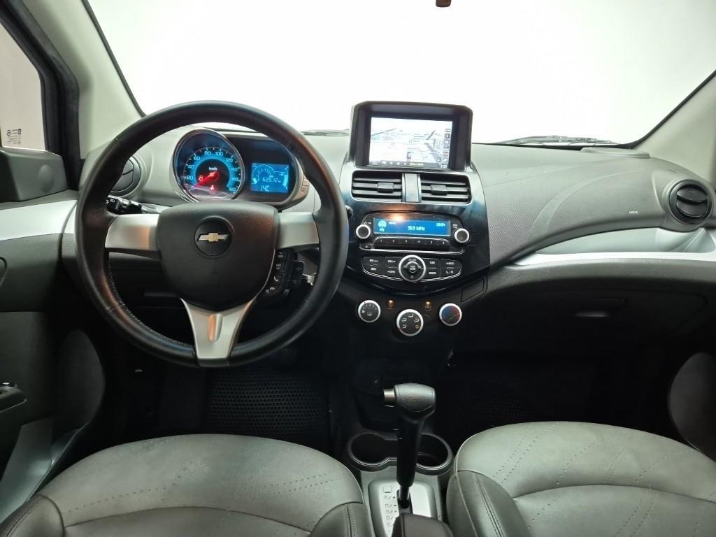 Chevrolet Spark - Vista 6
