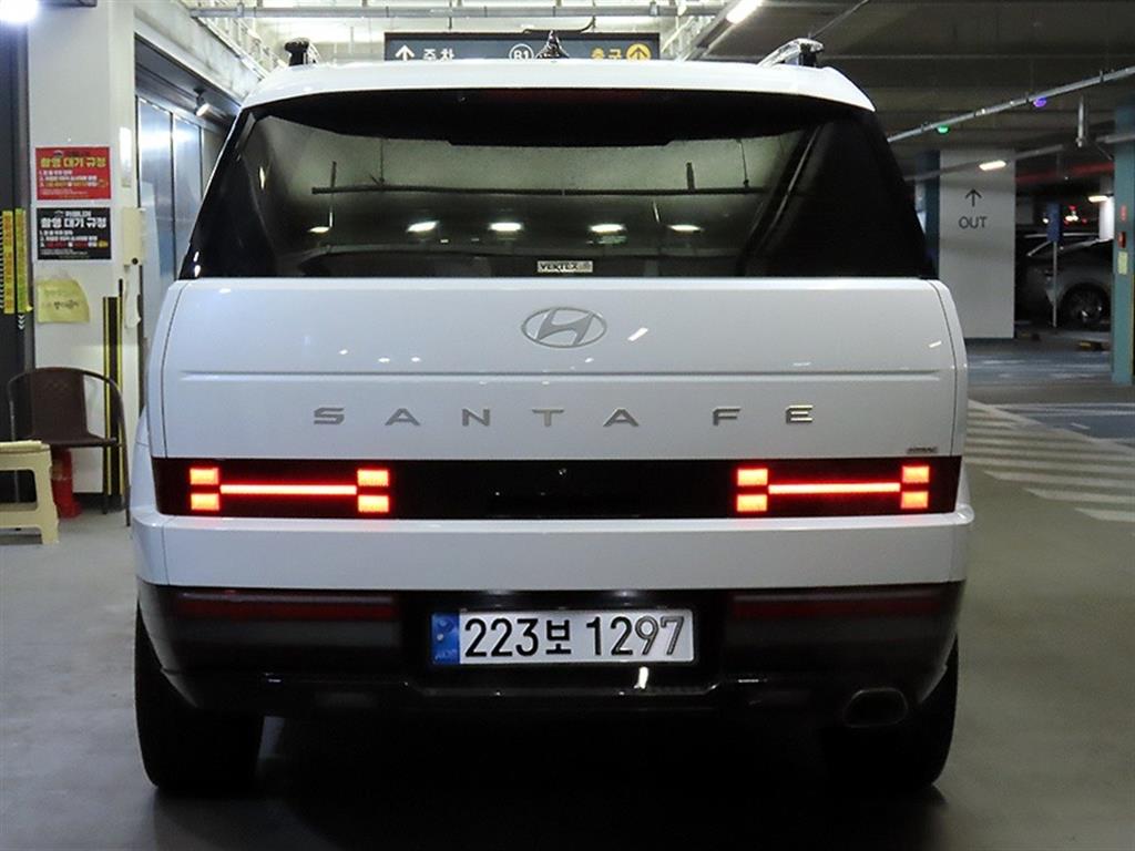 HYUNDAI Santa Fe - Vista 5