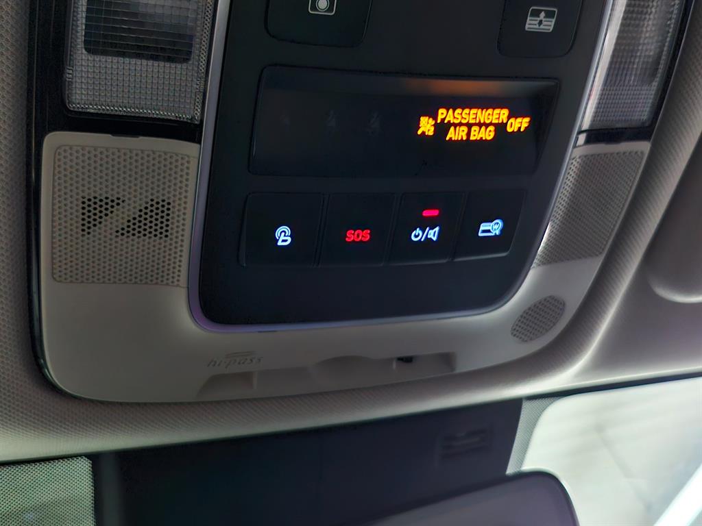 HYUNDAI Sonata - Vista 9