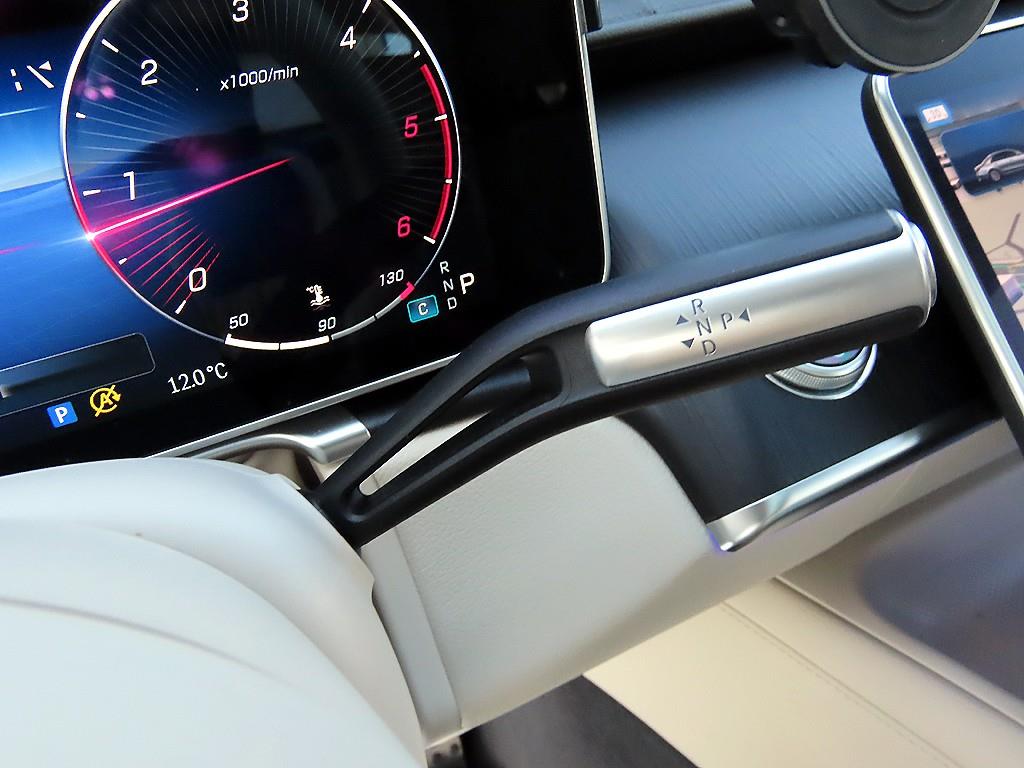 Mercedes Benz S Class - Vista 11