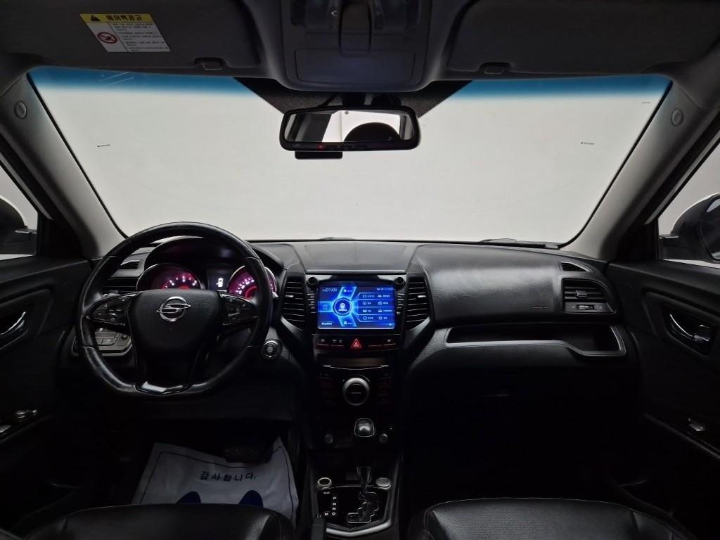 Ssangyong Tivoli - Vista 7