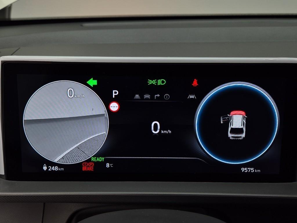 HYUNDAI Casper - Vista 6