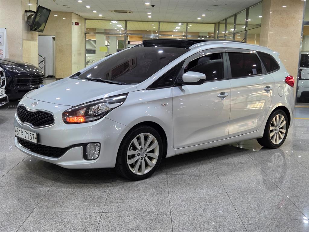KIA Carens 2014 Plateado - Importación desde Corea - HF Imports Iquique - Foto 1