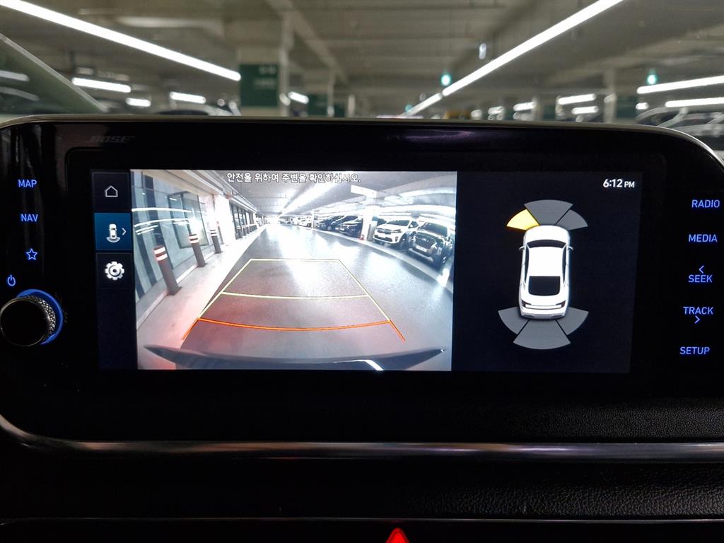 HYUNDAI Sonata - Vista 7