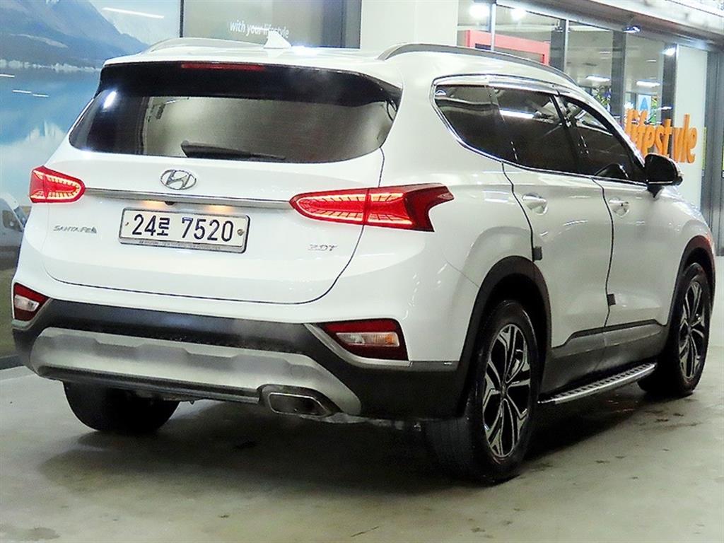 HYUNDAI Santa Fe - Vista 4