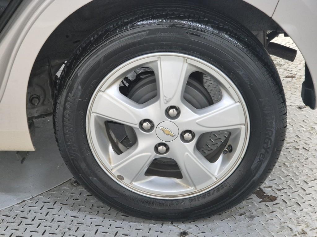 Chevrolet Spark 2016 the color of pearl - Importación desde Corea - HF Imports Iquique - Foto 20