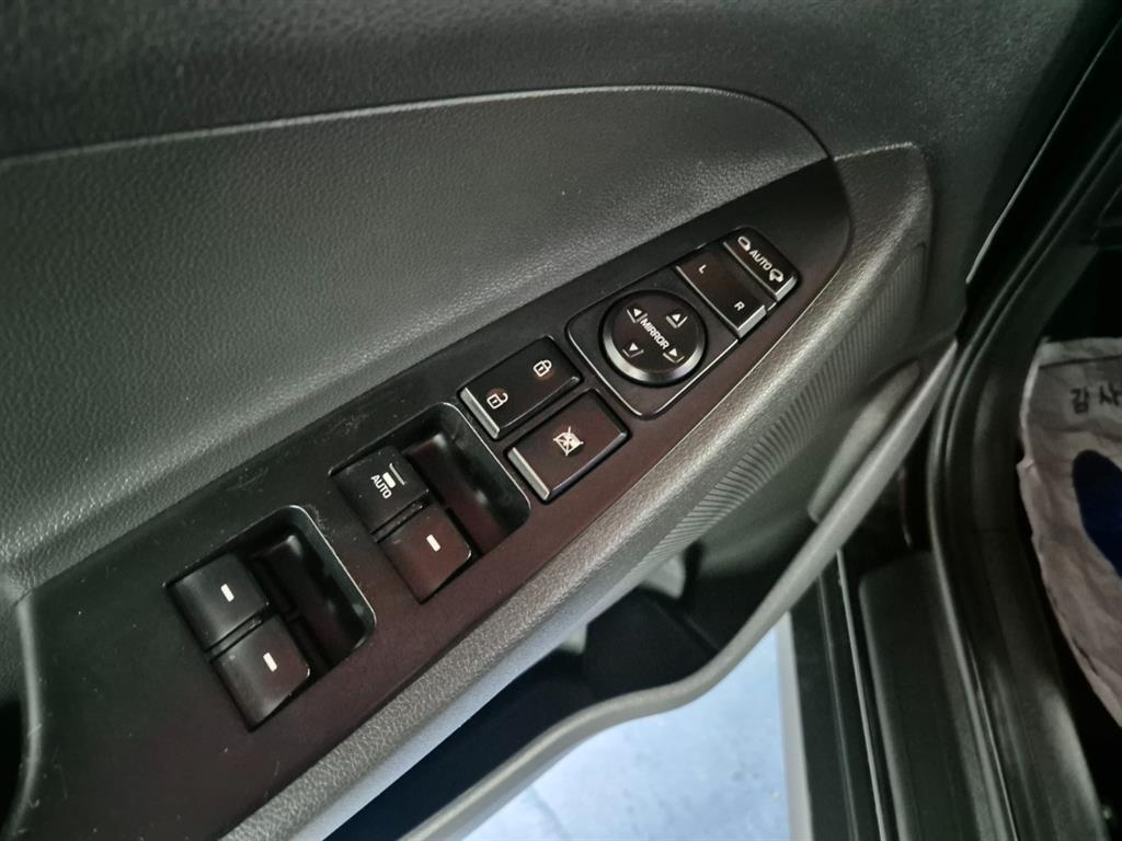 HYUNDAI Tucson 2016 Negro - Importación desde Corea - HF Imports Iquique - Foto 15