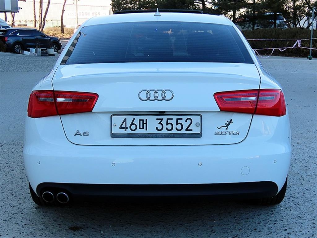 Audi A6 - Vista 4