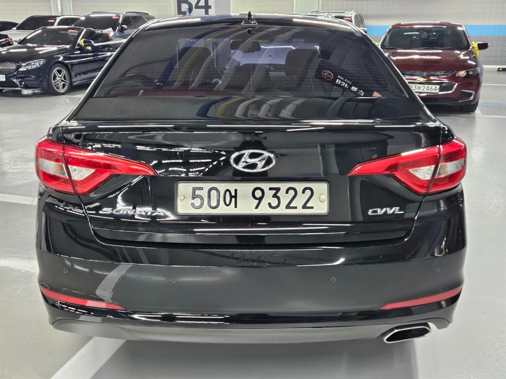 HYUNDAI Sonata - Vista 4