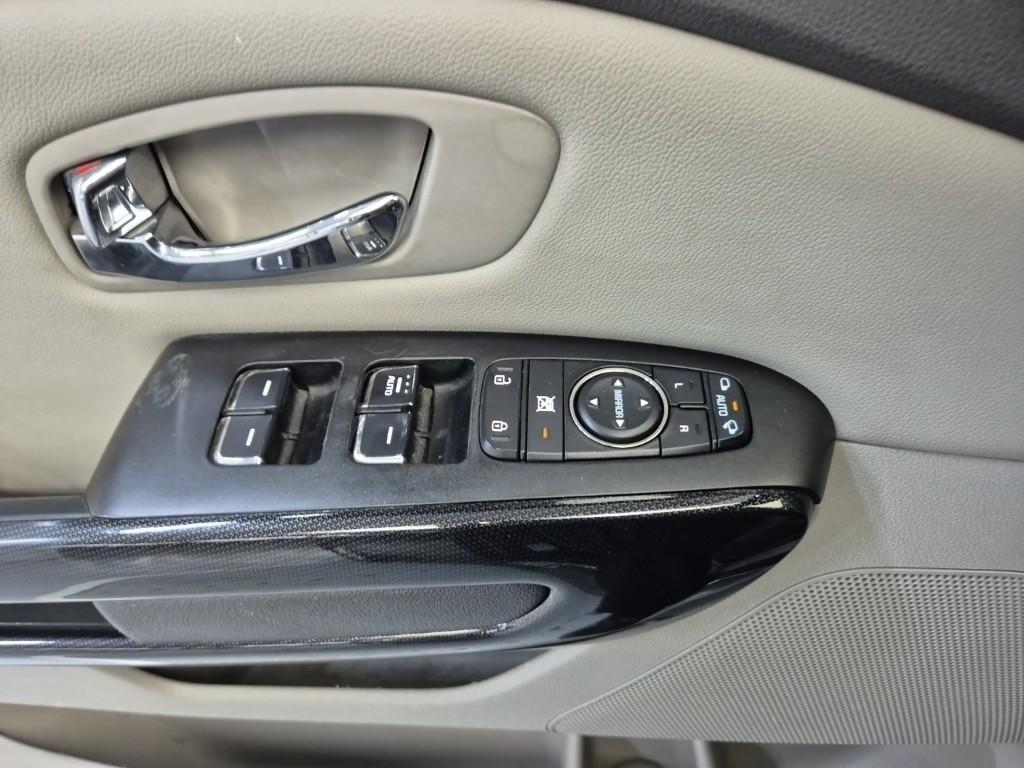 KIA Carnival 2016 Negro - Importación desde Corea - HF Imports Iquique - Foto 18