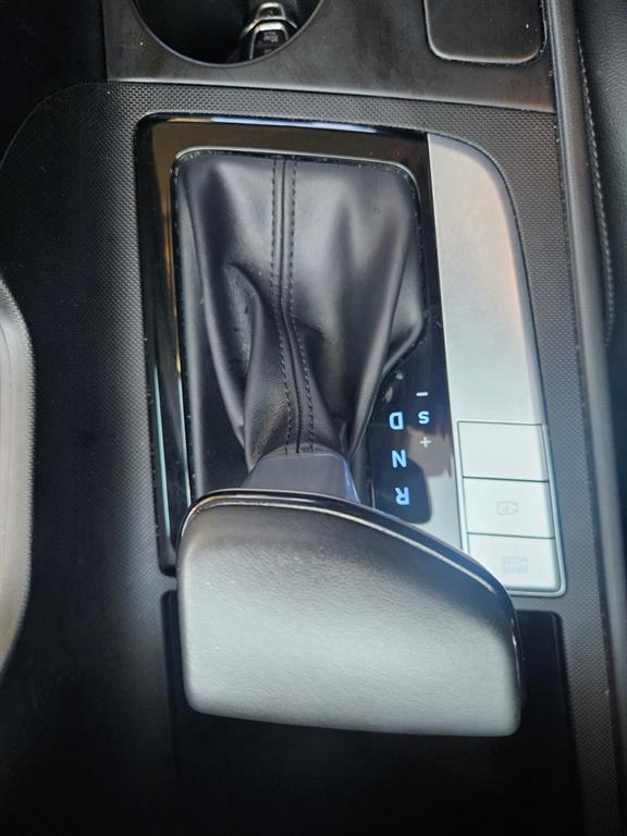 HYUNDAI Avante - Vista 8