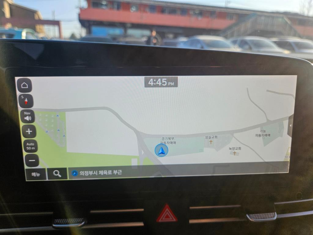 HYUNDAI Avante - Vista 11