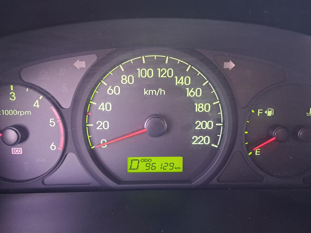 HYUNDAI Starex - Vista 6