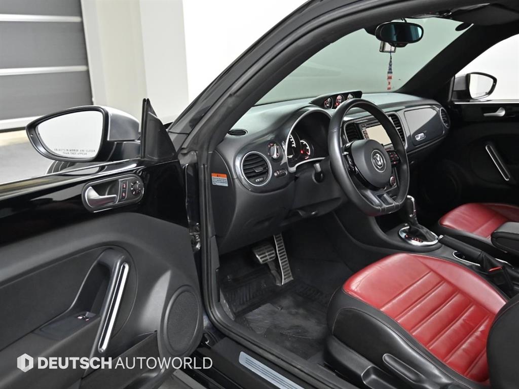 Volkswagen Beetle - Vista 11