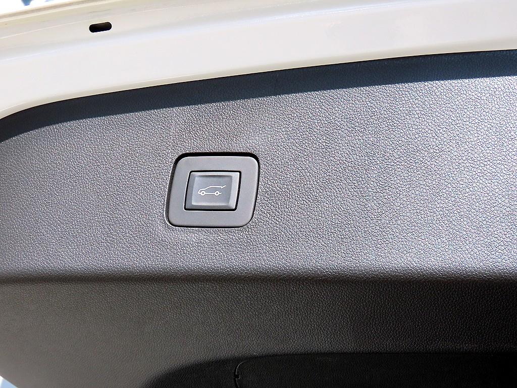 Chevrolet Trax 2025 Blanco - Importación desde Corea - HF Imports Iquique - Foto 15