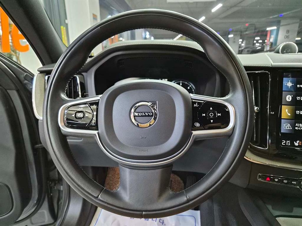 Volvo XC60 - Vista 8