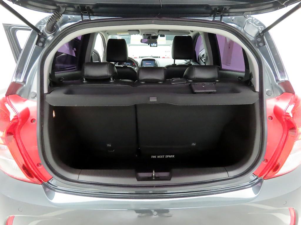 Chevrolet Spark - Vista 5