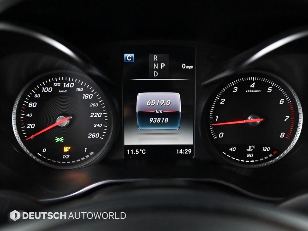 Mercedes Benz GLC Class - Vista 8