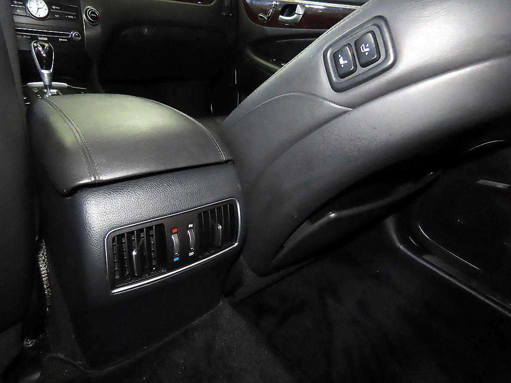 HYUNDAI Equus 2012 Negro - Importación desde Corea - HF Imports Iquique - Foto 17