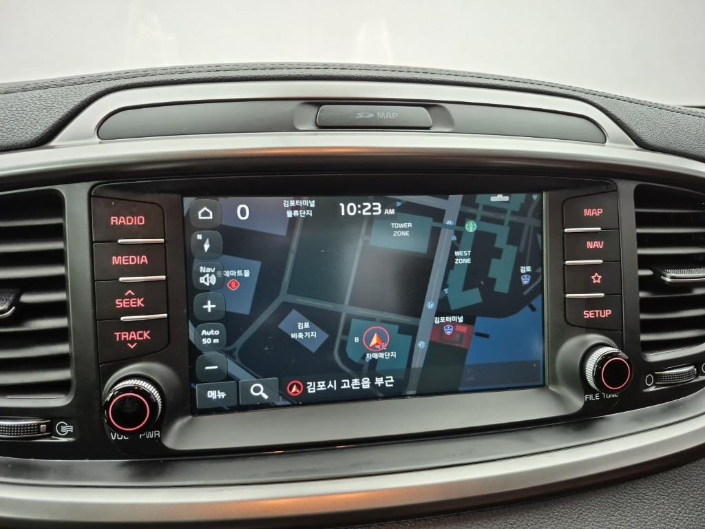 KIA Sorento 2018 Café - Importación desde Corea - HF Imports Iquique - Foto 13