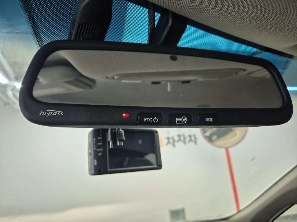 KIA Carnival 2016 Negro - Importación desde Corea - HF Imports Iquique - Foto 16