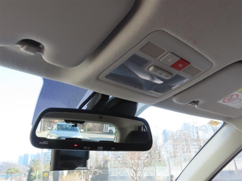 HYUNDAI Venue 2022 - Importación desde Corea - HF Imports Iquique - Foto 10