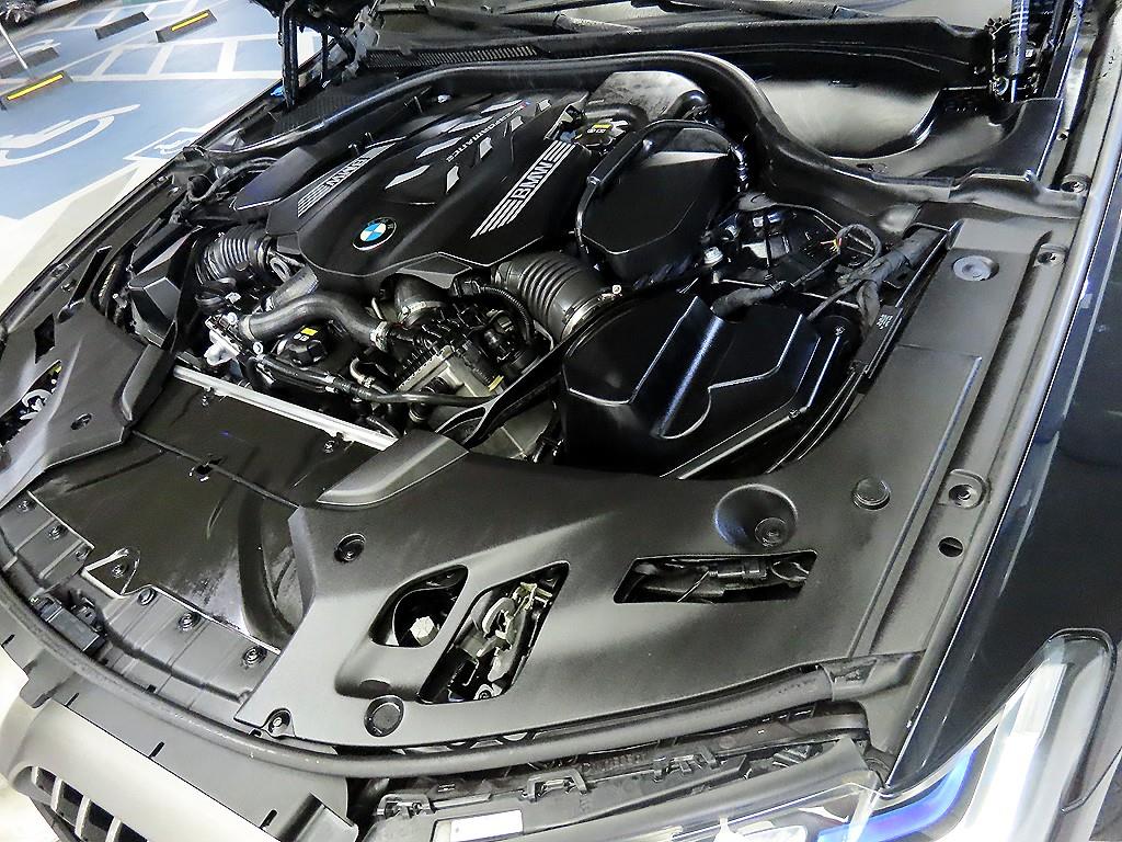 BMW 5 Series 2022 Negro - Importación desde Corea - HF Imports Iquique - Foto 19