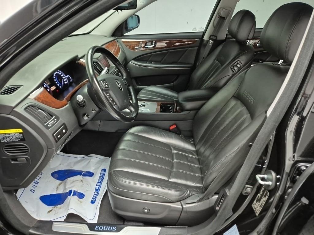 HYUNDAI Equus 2010 Negro - Importación desde Corea - HF Imports Iquique - Foto 17