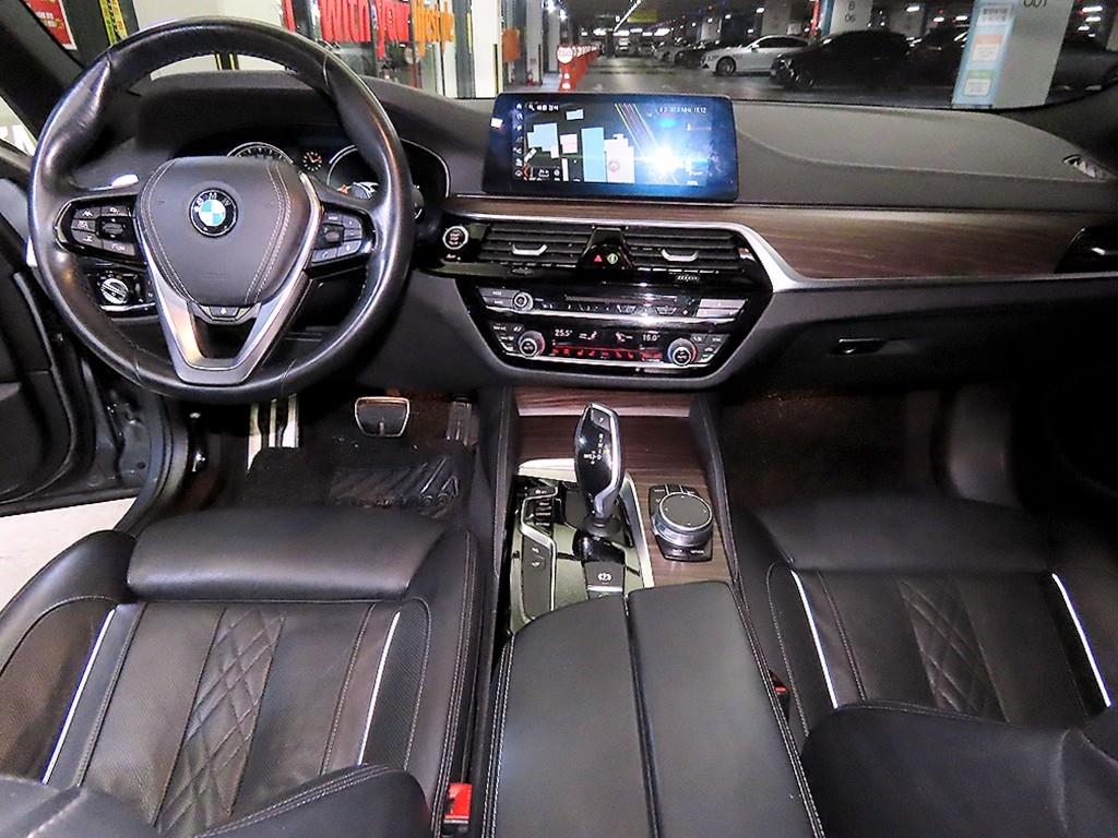 BMW 5 Series - Vista 10