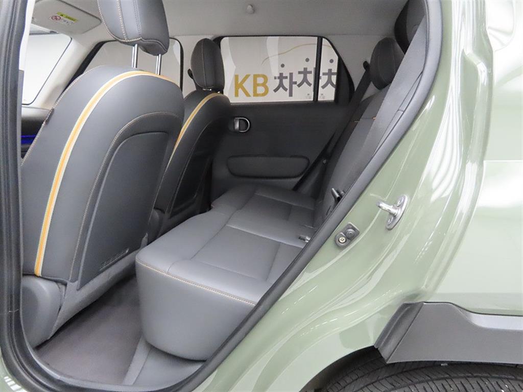 HYUNDAI Casper - Vista 6