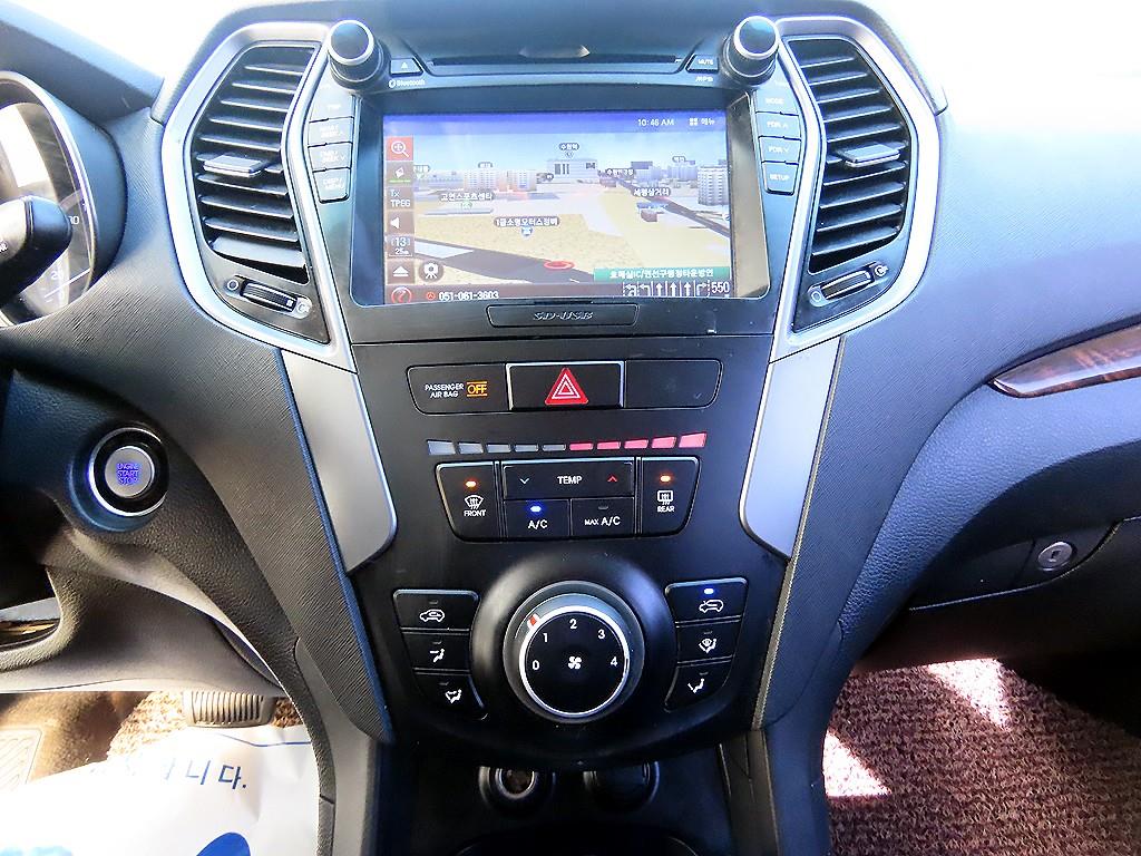 HYUNDAI Santa Fe 2016 Blanco - Importación desde Corea - HF Imports Iquique - Foto 13