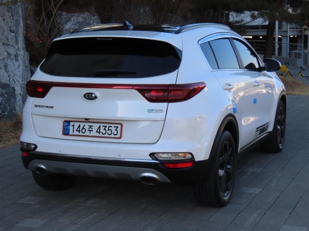 KIA Sportage - Vista 5