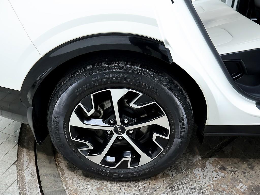 KIA Sportage 2022 the color of pearl - Importación desde Corea - HF Imports Iquique - Foto 8