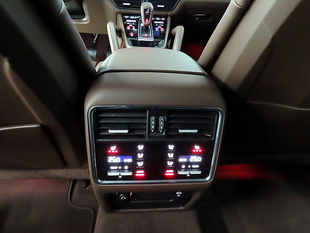 Porsche Cayenne 2021 Blanco - Importación desde Corea - HF Imports Iquique - Foto 16