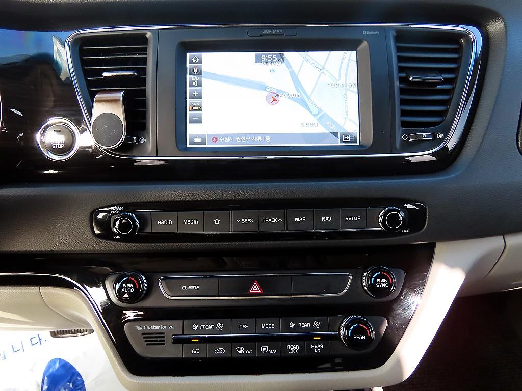 KIA Carnival 2019 Negro - Importación desde Corea - HF Imports Iquique - Foto 14