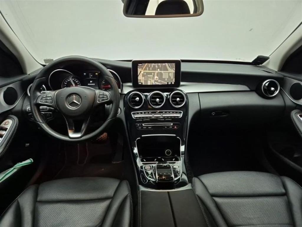 Mercedes Benz C Class - Vista 7