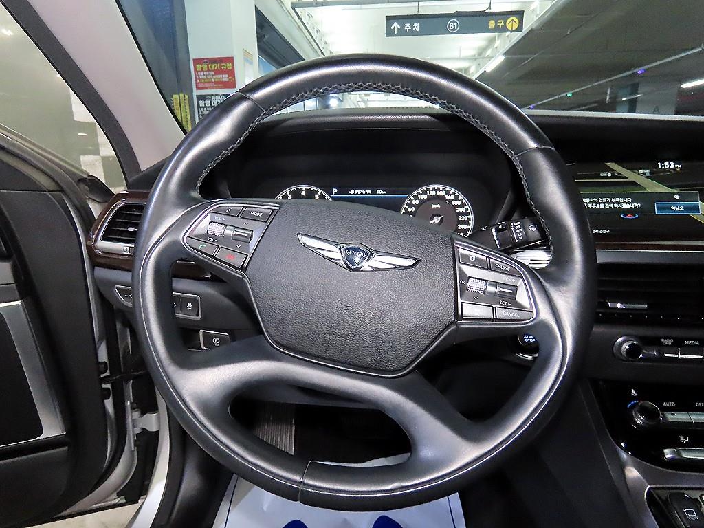 Genesis EQ900 - Vista 8