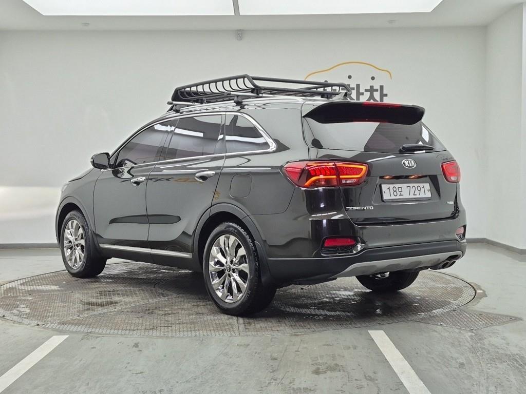 KIA Sorento - Vista 3