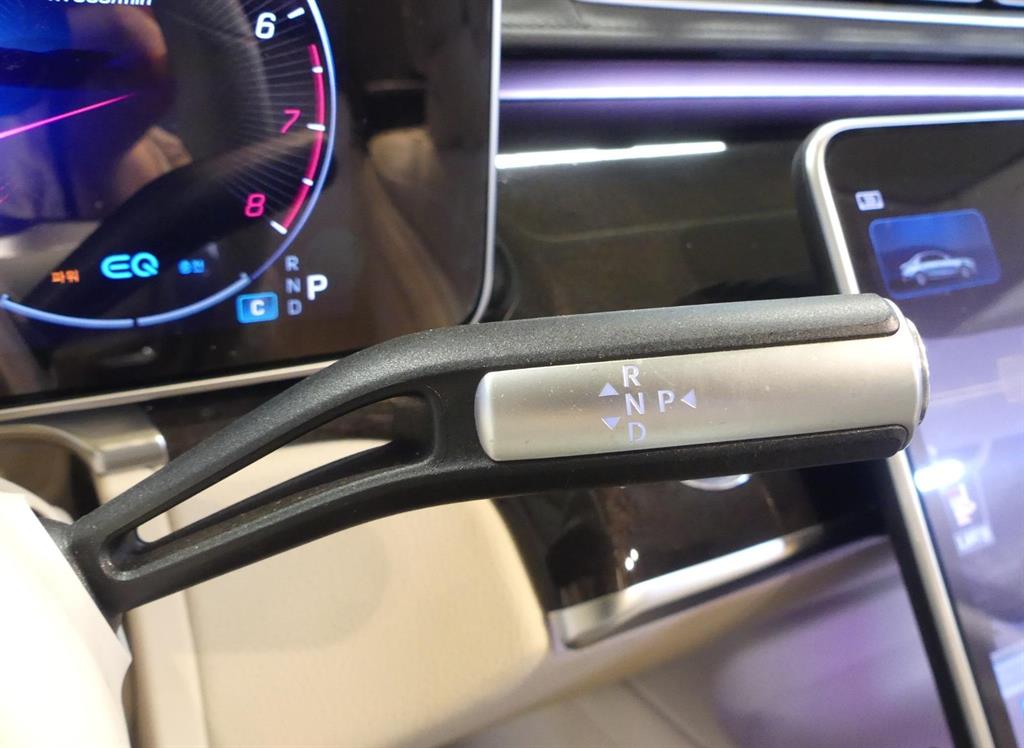 Mercedes Benz S Class - Vista 7