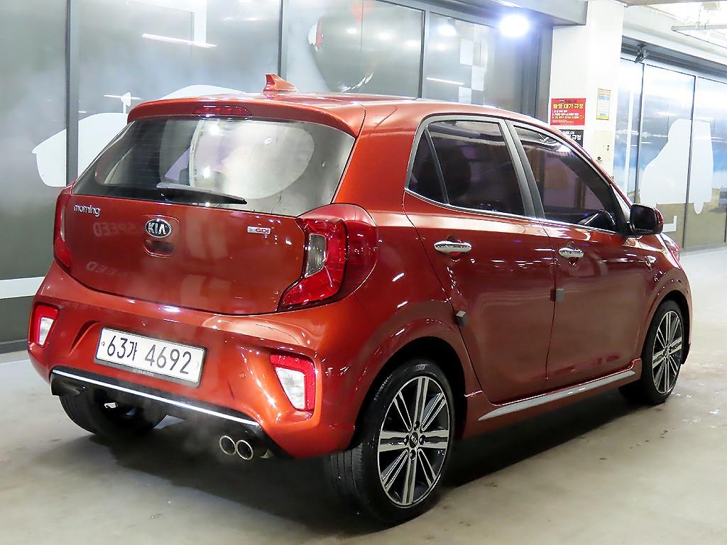 KIA Morning - Vista 4