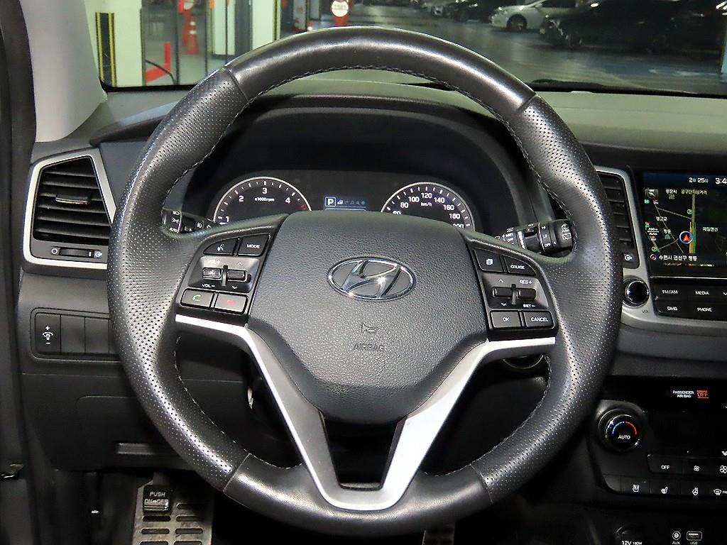 HYUNDAI Tucson - Vista 8