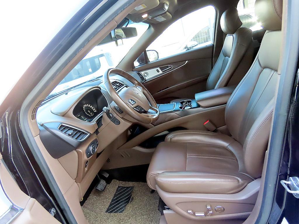 Lincoln MKX - Vista 5