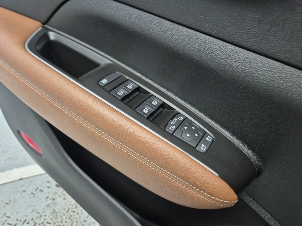 SAMSUNG QM6 2023 Blanco - Importación desde Corea - HF Imports Iquique - Foto 18