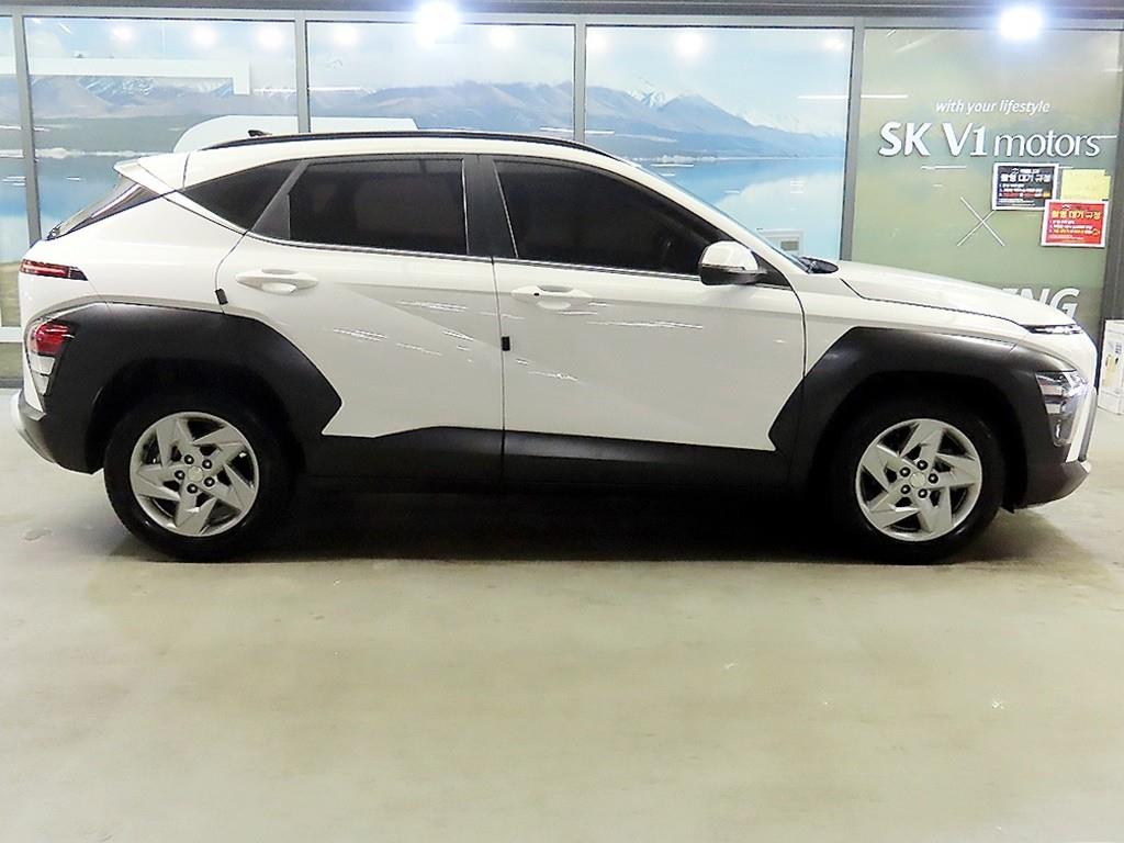 HYUNDAI Kona - Vista 2