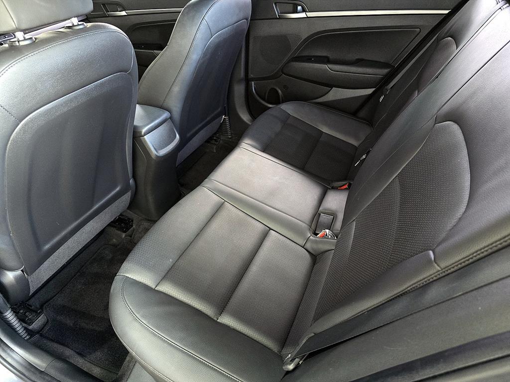 HYUNDAI Avante 2017 Gris - Importación desde Corea - HF Imports Iquique - Foto 14