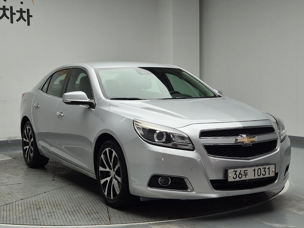 Chevrolet Malibu - Vista 2