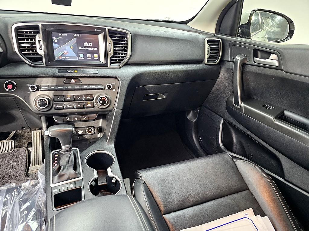 KIA Sportage - Vista 10